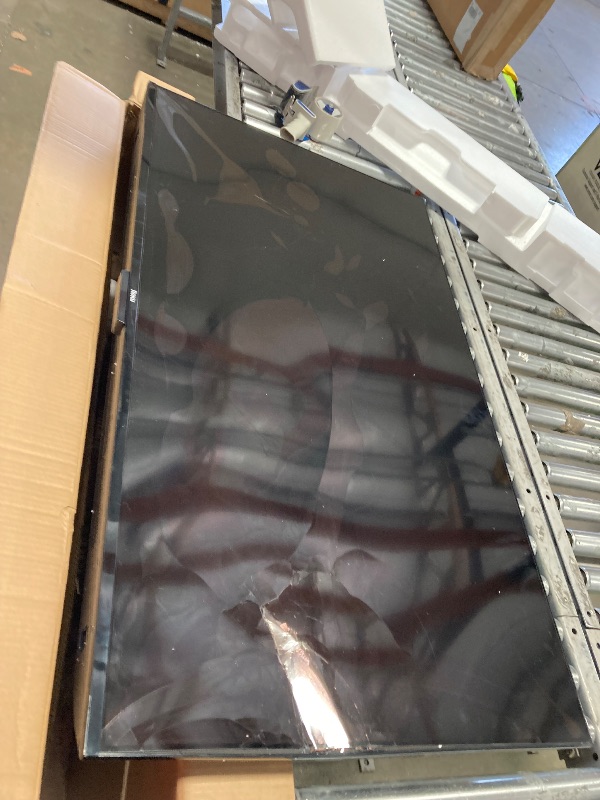 Photo 1 of **SMASHED SCREEN FINAL SALE**55' Class 4K HDR LED Select Series Smart TV - 55R4A5R