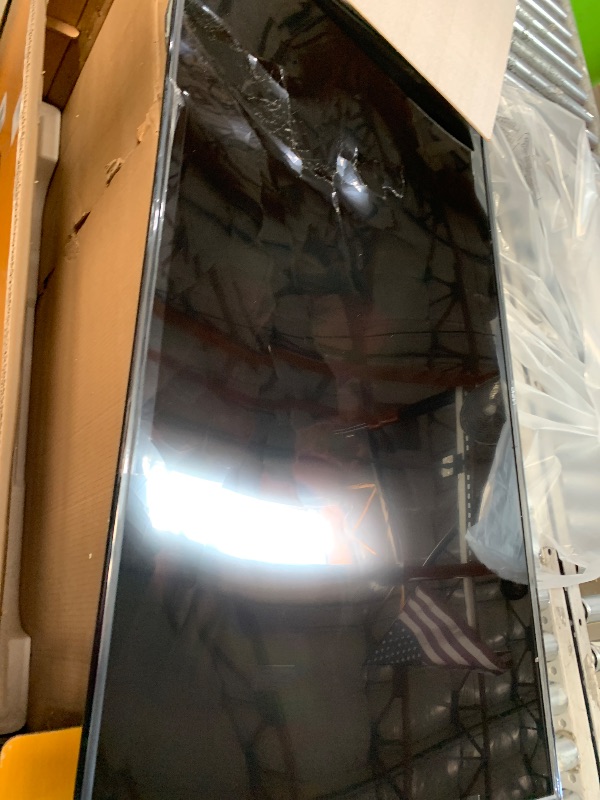 Photo 1 of ******************HEAVY DAMAGE, NON-FUNCTIONAL, FINAL SALE********************

VIZIO 50-Inch V-Series 4K UHD LED Smart TV with Voice Remote, Dolby Vision, HDR10+, Alexa Compatibility, 2022 Model