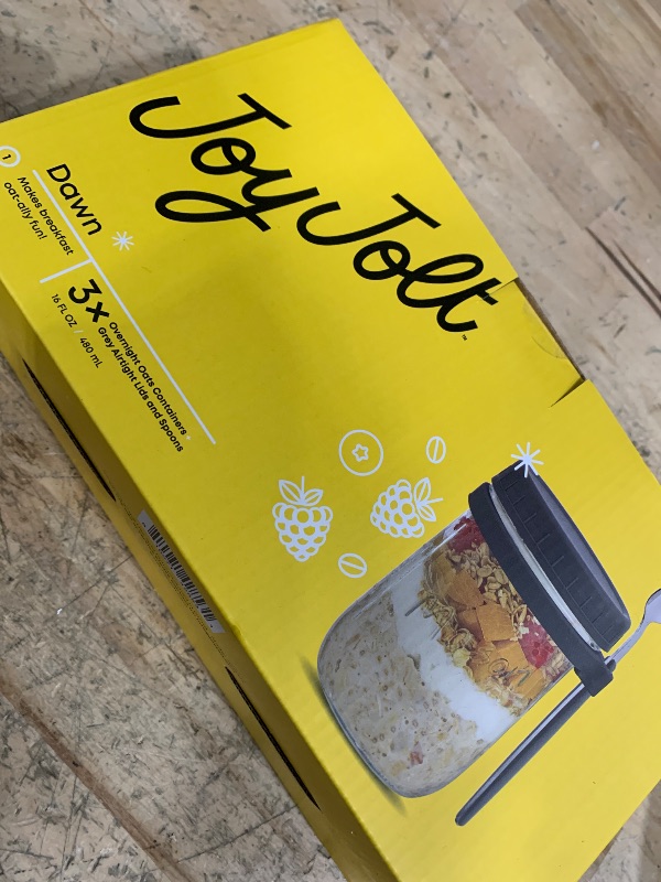 Photo 1 of *****JoyJolt 3-Pack Overnight Oats Containers with Lids and Spoons Set, 16 oz Mason Jars for Overnight Oats, Chia Pudding Jars - BPA-Free, Leak Proof Small Containers for Meal Prep
