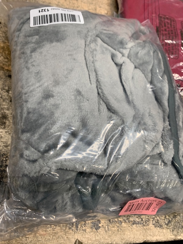 Photo 1 of (BAGGED) (USED/FAIR) Simplicity Unisex Plush Spa Hotel Kimono Bath Robe Bathrobe Sleepwear Steel Grey, One Size
