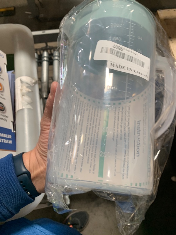 Photo 1 of 0.66 Gallon/2.5 Litre Plastic Pitcher with Lid BPA-FREE Eco-Friendly Carafes Mix Drinks Water Jug for Hot/Cold Lemonade Juice Beverage Jar Ice Tea Kettle (Blue, 81oz)