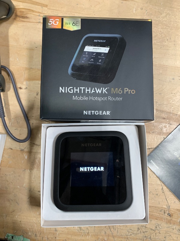 Photo 1 of NETGEAR Nighthawk M6 Pro Mobile Hotspot 5G mmWave, 8Gbps, Unlocked,AT&T, T-Mobile,Verizon International Roaming 125 Countries,WiFi 6E,Portable Device with touch control, Modem Wireless Router(MR6550)