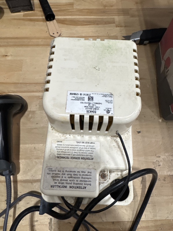 Photo 1 of ***SEE NOTES***Little Giant VCMA-20ULST 115 Volt, 80 GPH, 1/30 HP Automatic Condensate Removal Pump with Safety Switch and Tubing, White/Black, 554435