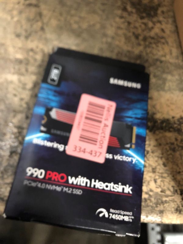 Photo 2 of ***(MISSING PARTS/ SEE NOTES)***
SAMSUNG 990 PRO w/ Heatsink SSD 2TB, PCIe Gen4 M.2 2280 Internal Solid State Hard Drive, Seq. Read Speeds Up To 7,450MB/s for High End Computing, Workstations, Compatible w/ PlayStation 5, MZ-V9P2T0CW