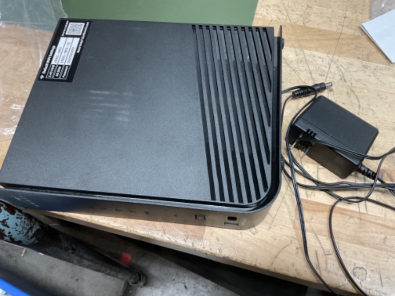 Photo 2 of ARRIS (SBG7600AC2) - Cable Modem Router Combo - Fast DOCSIS 3.0 & AC2350 WiFi ,Approved for Comcast Xfinity, Cox, Charter Spectrum & more , Four 1 Gbps Ports , 800 Mbps Max Internet Speeds