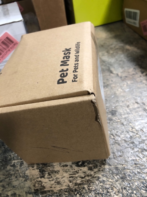 Photo 1 of Canine Nebulizer and Inhaler Mask for Cats and Dogs, Oxygen Mask for Pets (M - Medium Dogs)