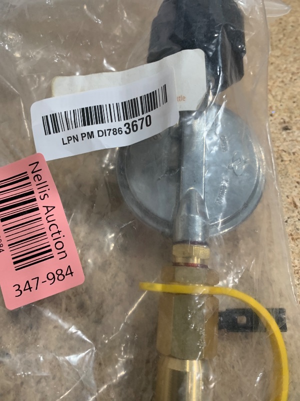 Photo 1 of MENSI Propane Gas Grill Regulator with 1/4" Quick Connect Cylinder Tank Adapter Connect 20-50lbs Bottle