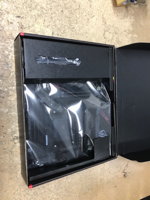 Photo 1 of ASUS ROG Strix B550-F Gaming WiFi II AMD Socket AM4 ATX DDR4 Motherboard