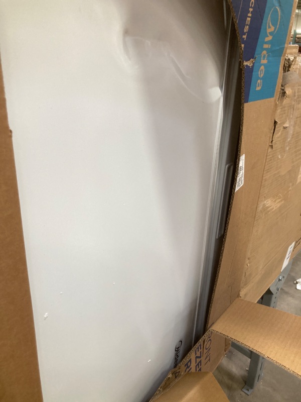 Photo 3 of ***PARTS ONLY***
Midea Mrc070s0aww Chest Freezer, 7.0 Cubic Feet, White