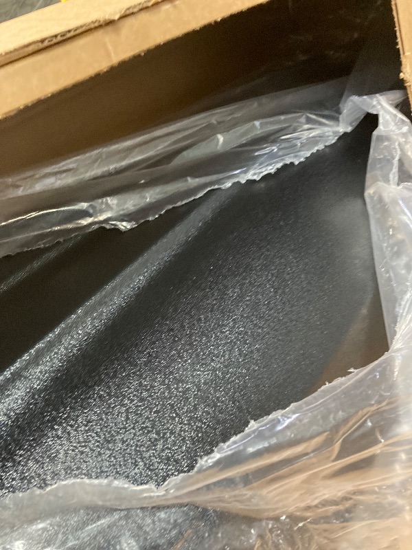 Photo 1 of Thule 615 Pulse Rack, Large, Black