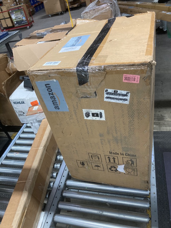 Photo 1 of VEVOR Chest Freezer, 5 Cu.ft Compact Deep Freezer, Free Standing Top Open Door Compact Freezers with 2 Removable Baskets & Adjustable Thermostat, Energy Saving & Low Noise, Black