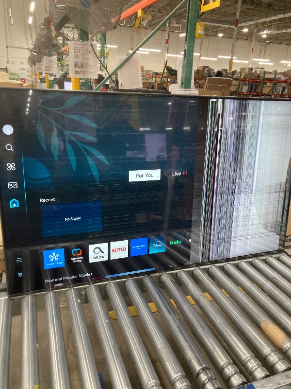 Photo 1 of SAMSUNG 55-Inch Class Crystal UHD 4K DU7200 Series HDR Smart TV w/Object Tracking Sound Lite, PurColor, Motion Xcelerator, Mega Contrast, Q-Symphony (UN55DU7200, 2024 Model)