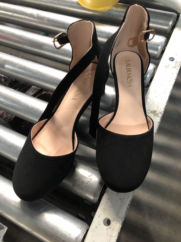Photo 1 of ***(HEAVILY USED/ SEE NOTES)***
LAURMOSA Black Dress Shoes for Girls Chunky Block Heels for Little Big Kids Princess Flower Girl Shoes for Wedding Party Closed Round Toe Pumps with Ankle Strap(L1012 Black 5)