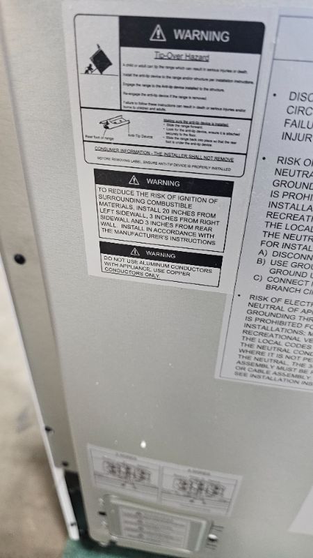 Photo 1 of Avanti ERU200P0W Electric Range Oven Compact Design, 2.1-Cu.Ft. Capacity with 4 Coil Burners, Framed Glass Door, Storage Drawer and Broiler with Pan, 20-Inch, White