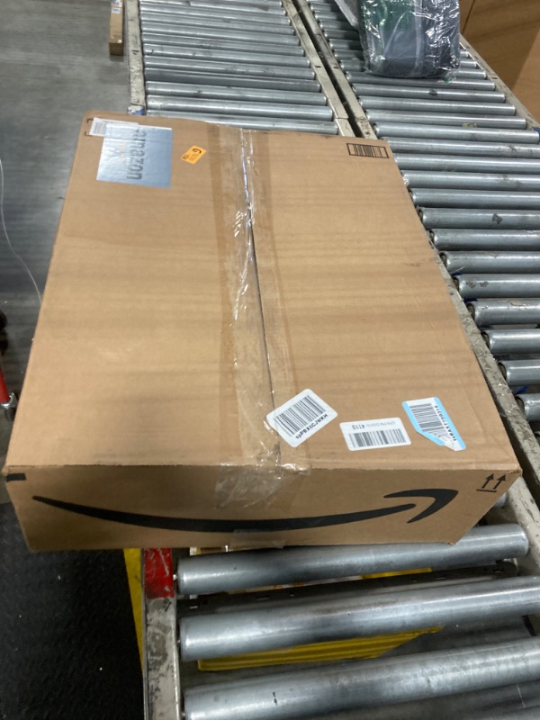 Photo 1 of LEGO Icons PAC-Man Arcade Building Kit, Build a Replica Model of a Classic Video Game, Nostalgic Gift for Fans of Retro Video Games and Retro Décor, Includes PAC-Man, Blinky and Clyde, 10323