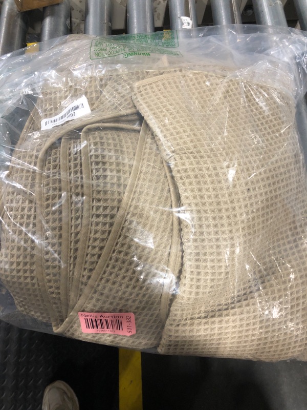 Photo 2 of ***MISSING PARTS***POLYTE Oversize, 60 x 30 in., Quick Dry Lint Free Microfiber Bath Towel Set, 6 Piece (Beige, Waffle Weave)