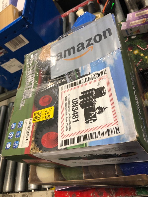 Photo 3 of ***Tested, AAA 1.5V batteries are not included***Uarzt Remote Control Tractor Toy, Kids RC Tractor Set & Truck and Trailer Front Loader - Metal Car Head/8 Wheel/Light, Toddlers Farm Vehicle Toys for 3 4 5 6 7 8 9 Year Old Boys Girls Birthday Gift