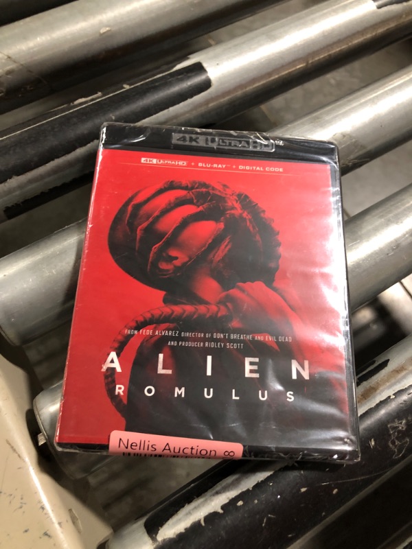 Photo 1 of Alien: Romulus [4K UHD]