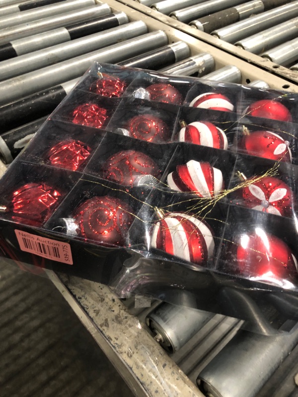 Photo 1 of 16Pcs Christmas Ball Ornaments Set, 3.15" Shatterproof Christmas Ornaments, Luxury Glitter Hanging Ornaments for Christmas Tree, Xmas Holiday, Party, Wedding (Red)