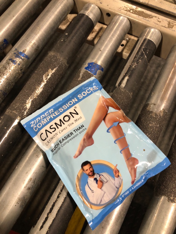 Photo 2 of   CASMON 15-20mmHg Zipper Compression Socks for Women and Men, Knee High Compression Stockings, Medical Closed Toe Support Socks for Varicose Veins, Post-Surgery, Swelling, Nurses, Pregnancy (1 Pair)