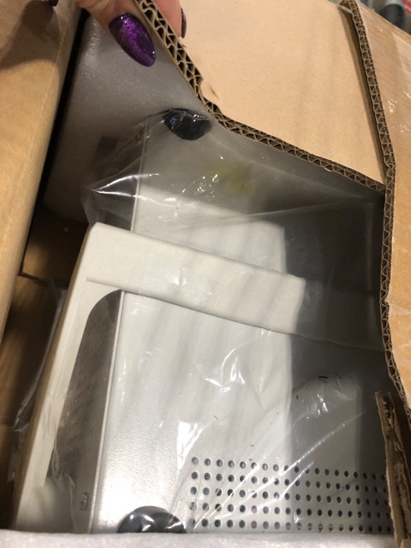 Photo 1 of East Tester DC Electronic Load Tester 400W Programmable Single Channel Battery Testers 0-500V 0-15A (ET5302)