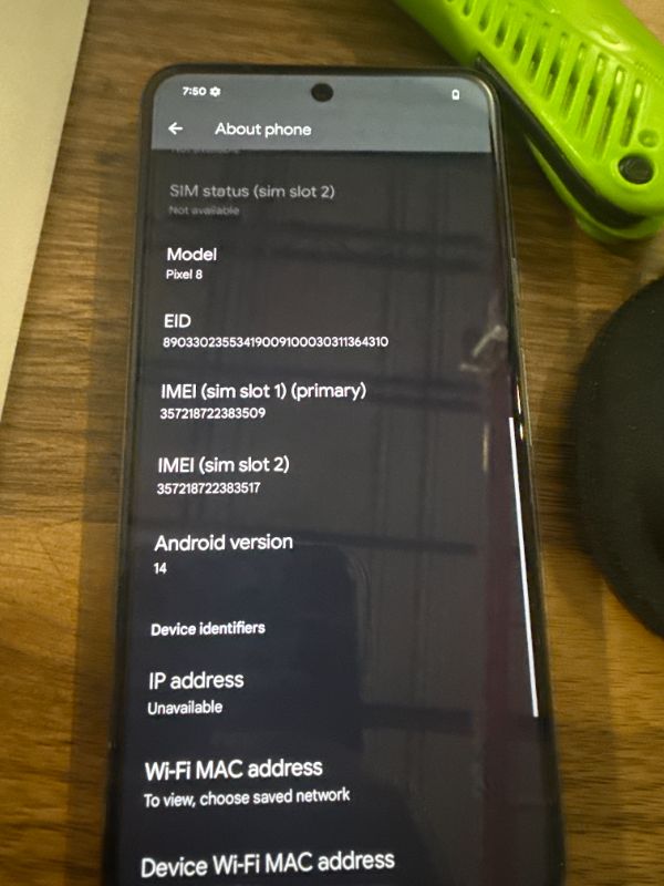 Photo 1 of Google Pixel 8 - Unlocked Android Smartphone with Advanced Pixel Camera, 24-Hour Battery, and Powerful Security - Obsidian - 256 GB