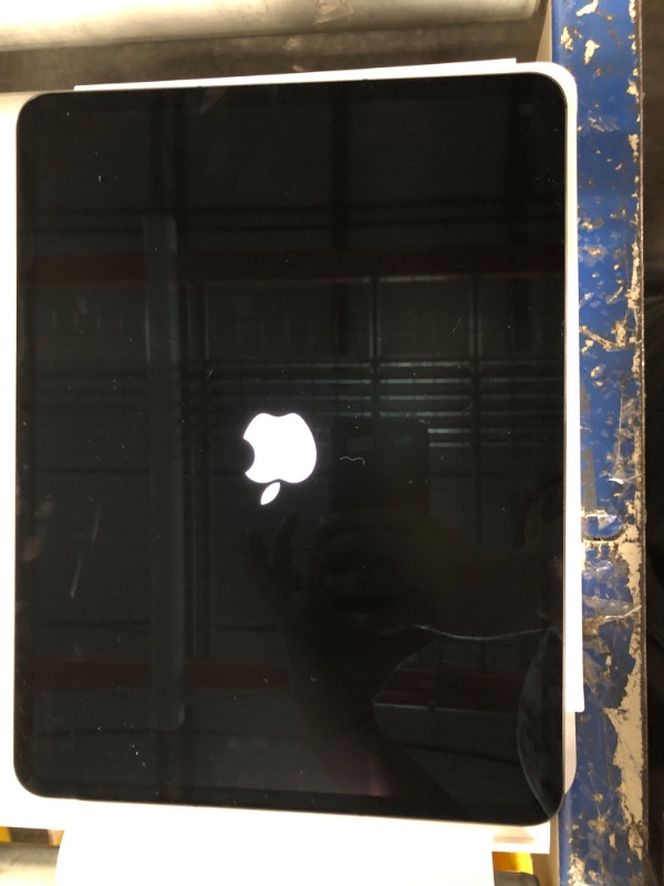 Photo 1 of Apple iPad Pro 13-Inch (M4): Built for Apple Intelligence, Ultra Retina XDR Display, 512GB, 12MP Front/Back Camera, LiDAR Scanner, Wi-Fi 6E + 5G Cellular, All-Day Battery Life — Space Black