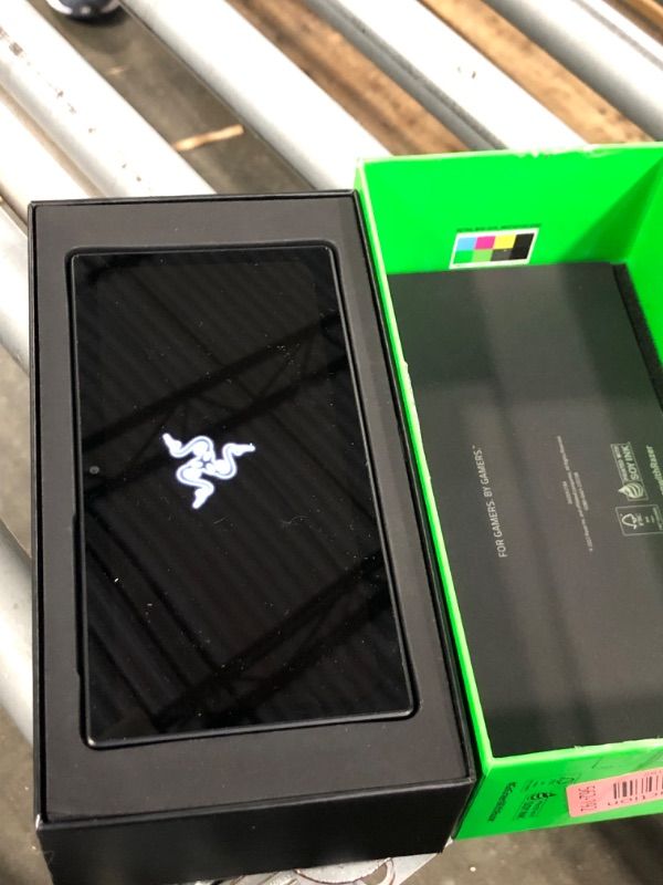 Photo 5 of ****LOCKED***
Razer Edge WiFi Gaming Tablet: Snapdragon G3X Gen 1 - Console-Class Control with HyperSense Haptics - 6.8” 144Hz AMOLED FHD+ Touchscreen - Android, PC, Xbox, Cloud Gaming - Powered Nexus App