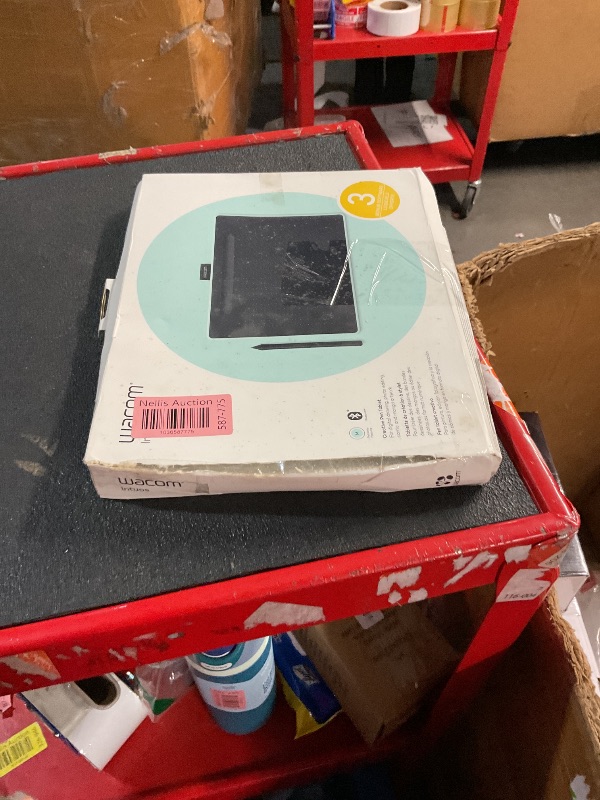 Photo 1 of Wacom Intuos Medium Bluetooth Graphics Drawing Tablet, Portable for Teachers, Students and Creators, 4 Customizable ExpressKeys, Compatible with Chromebook Mac OS Android and Windows - Pistachio