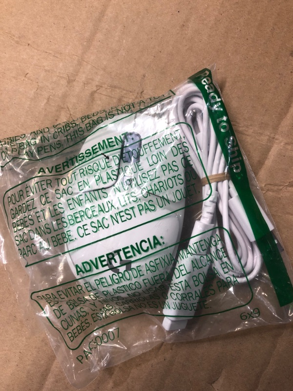 Photo 1 of Logitech G705 Wireless Gaming Mouse, Customizable LIGHTSYNC RGB Lighting, Lightspeed Wireless, Bluetooth Connectivity, Lightweight, PC/Mac/Laptop - White Mist