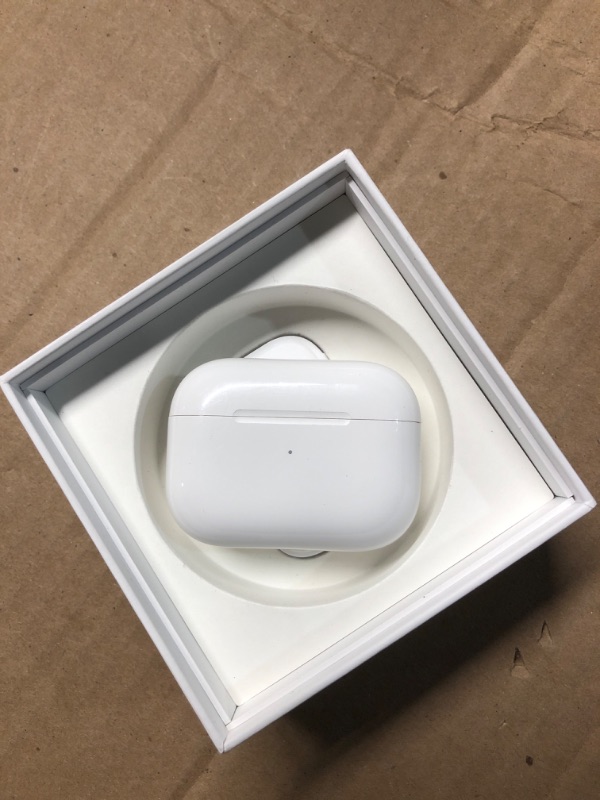 Photo 3 of ***NON REFUNDABLE, PARTS ONLY, MISSING RIGHT EARBUD*** Apple - AirPods Pro 2, Wireless Active Noise Cancelling Earbuds with Hearing Aid Feature - White