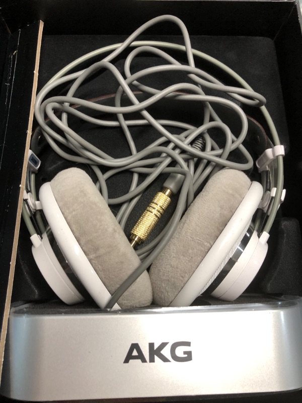 Photo 1 of ***(USED)***
AKG K 701 Ultra Reference Class Stereo Headphone Level 1