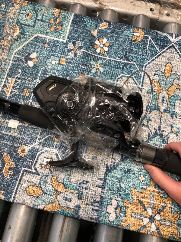 Photo 1 of ***(PARTS ONLY/ NON REFUNDABLE/ NO RETURNS OR REFUNDS)*** missing top half **
PENN 12' Wrath II Fishing Rod and Spinning Reel Combo, Size 8000, Heavy Power, Moderate Fast Action, Corrosion-Resistant Graphite Construction, Lightweight and Durable
