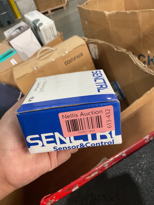 Photo 1 of SENCTRL 0-15 Inches of Water Column Gauge, Low Pressure Capsule Gauge, 2-1/2" Dial Size, 1/4" NPT Lower Mount, Zero Adjustment, for Air Water Gas Pressure Test