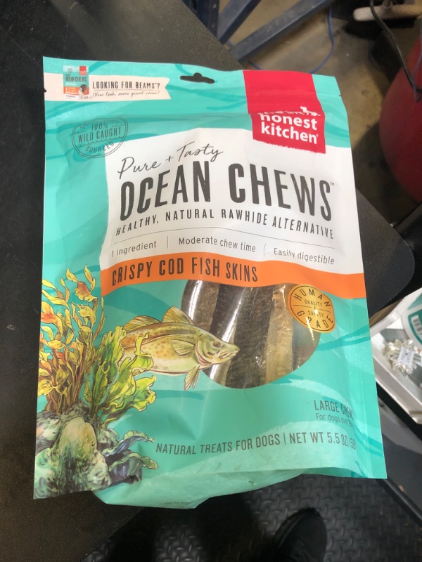 Photo 1 of The Honest Kitchen  of Crispy Cod Fish Skins Ocean Chews Single-Ingredient Dog Treats, 5.5 Ounces 2026