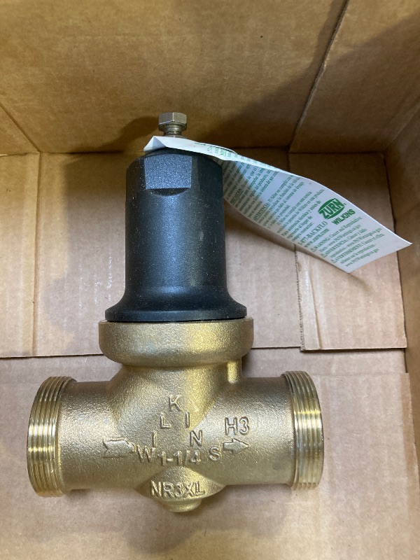 Photo 4 of Zurn Wilkins 114-NR3XLDU 1-1/4" NR3XL Pressure Reducing Valve with Double Union FNPT Connection