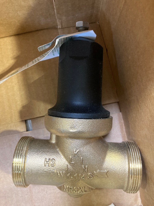 Photo 3 of Zurn Wilkins 114-NR3XLDU 1-1/4" NR3XL Pressure Reducing Valve with Double Union FNPT Connection