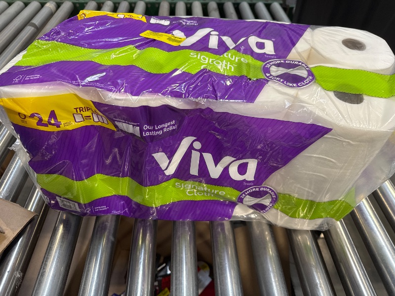 Photo 2 of Viva Signature Cloth Paper Towels, Choose-A-Sheet - 8 Triple Rolls (141 Sheets per Roll)