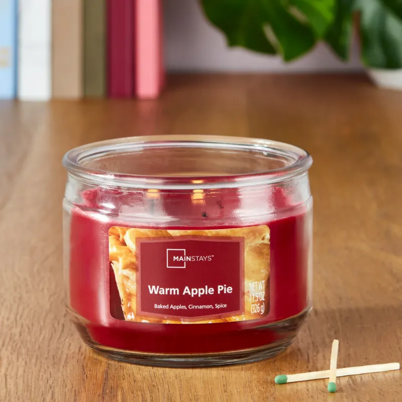 Photo 1 of Main Stays Warm Apple Pie Candle