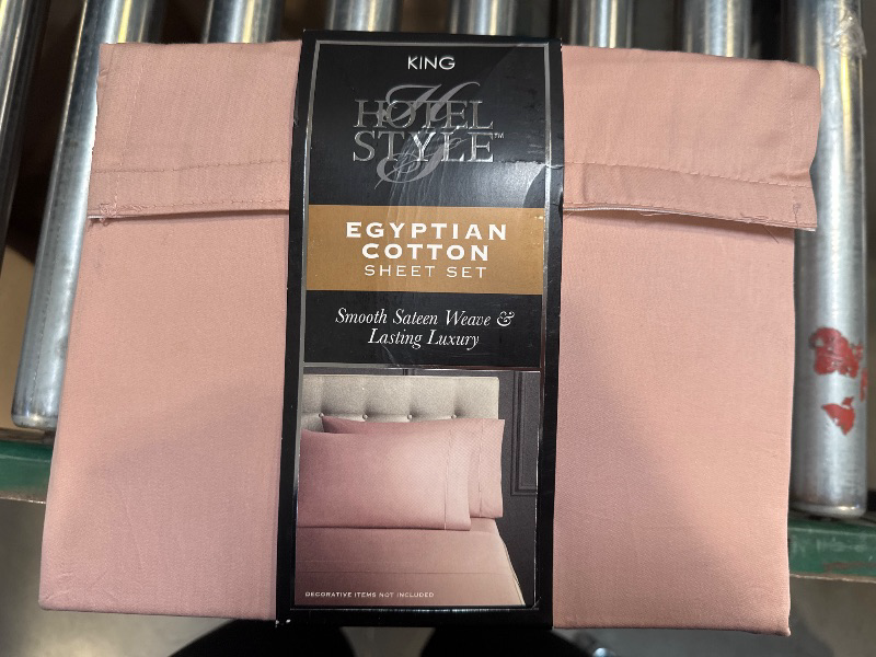 Photo 2 of Hotel Style 4-Piece 600 Thread Count Rose Egyptian Cotton Bed Sheet Set King - Deep Pocket
