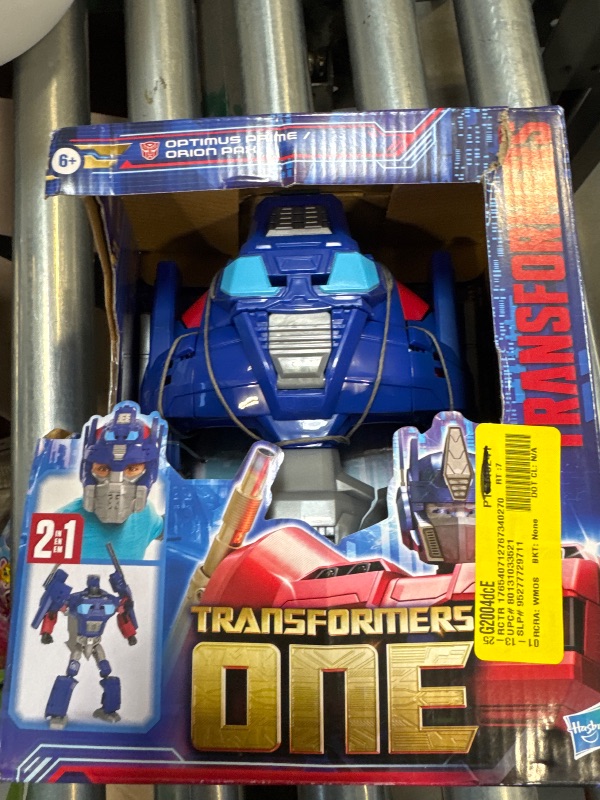 Photo 2 of Transformers One 2 in 1 Optimus Prime (Orion Pax) 9.9 Inch Robot Action Figure, Converts to Mask, Interactive Toys for Boys and Girls Ages 6 and Up