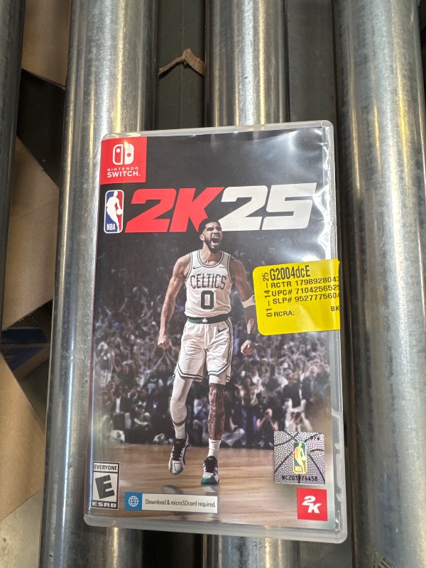 Photo 3 of NBA 2K25 - Nintendo Switch