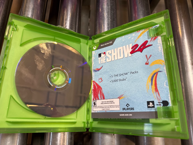 Photo 2 of MLB The Show 24 - Xbox Series X (For Series X only)