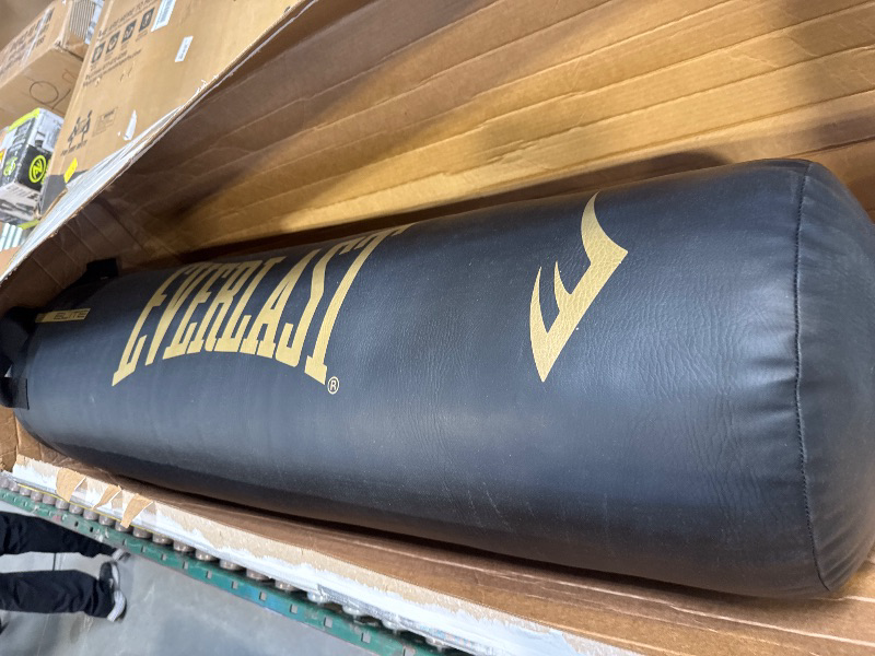 Photo 1 of Everlast Durable Heavy Punching Bag 