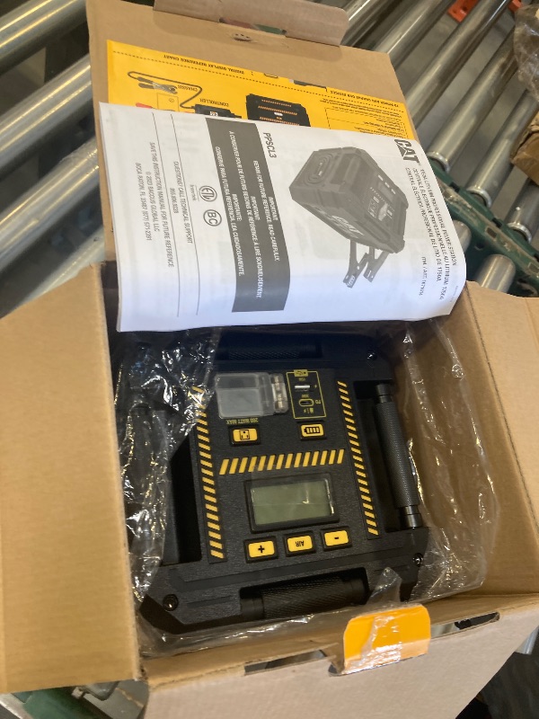 Photo 1 of Cat Footwear CAT Cube Lithium 4-in-1 Portable Jump Starter