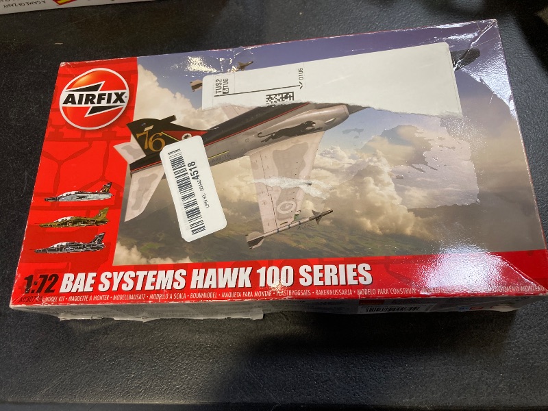 Photo 1 of Airfix Model Airplane Kit Gift Set - A03073A BAE Systems Hawk 100 Series, Plastic Plane Model Kits for Adults & Kids 14+, Skill Level 2, 1:72 Scale WW2 Military Aircraft - Real Aeroplane Model Gifts