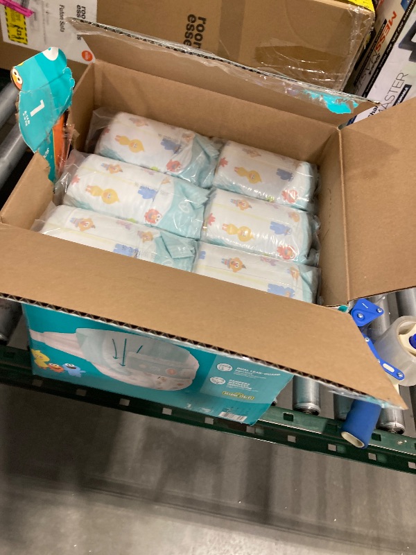 Photo 2 of Pampers Baby Dry Diapers - (204 CT/SIZE 1)