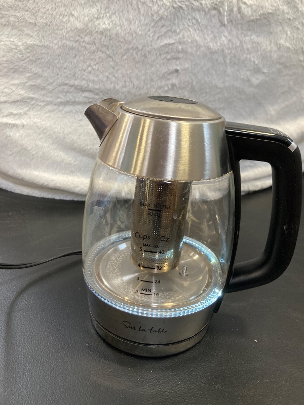 Photo 2 of Electric Kettle with Infuser 