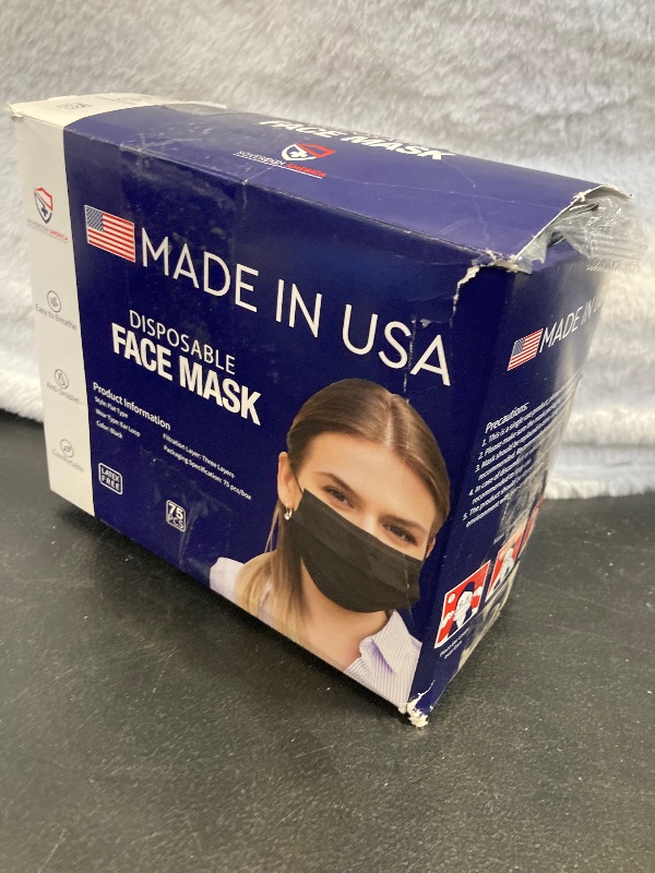 Photo 1 of Disposable Face Mask