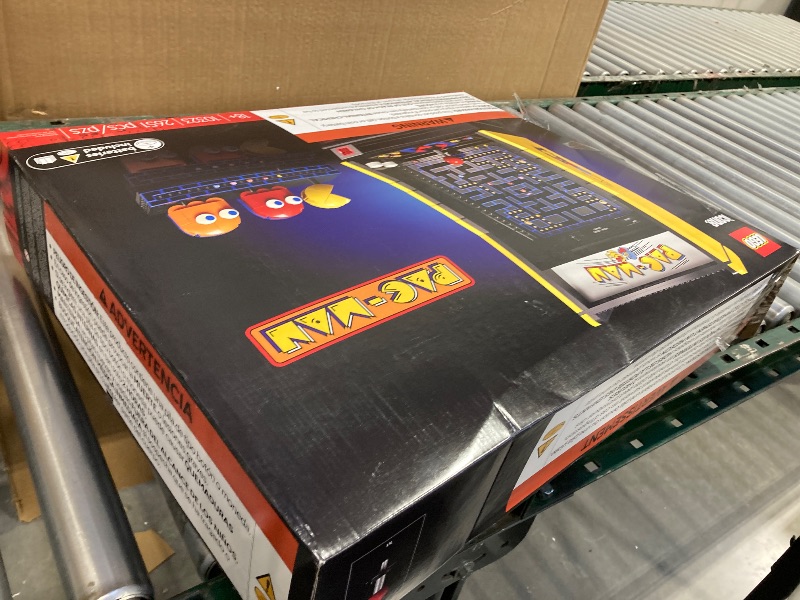 Photo 1 of Lego - Icons Pac-Man Arcade Retro Game Building Set 10323